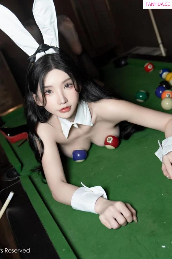 周于希dummy  [XiuRen]高清写真图 2024.03.29 No.8318 周于希Sally 性感兔女郎第55张图片